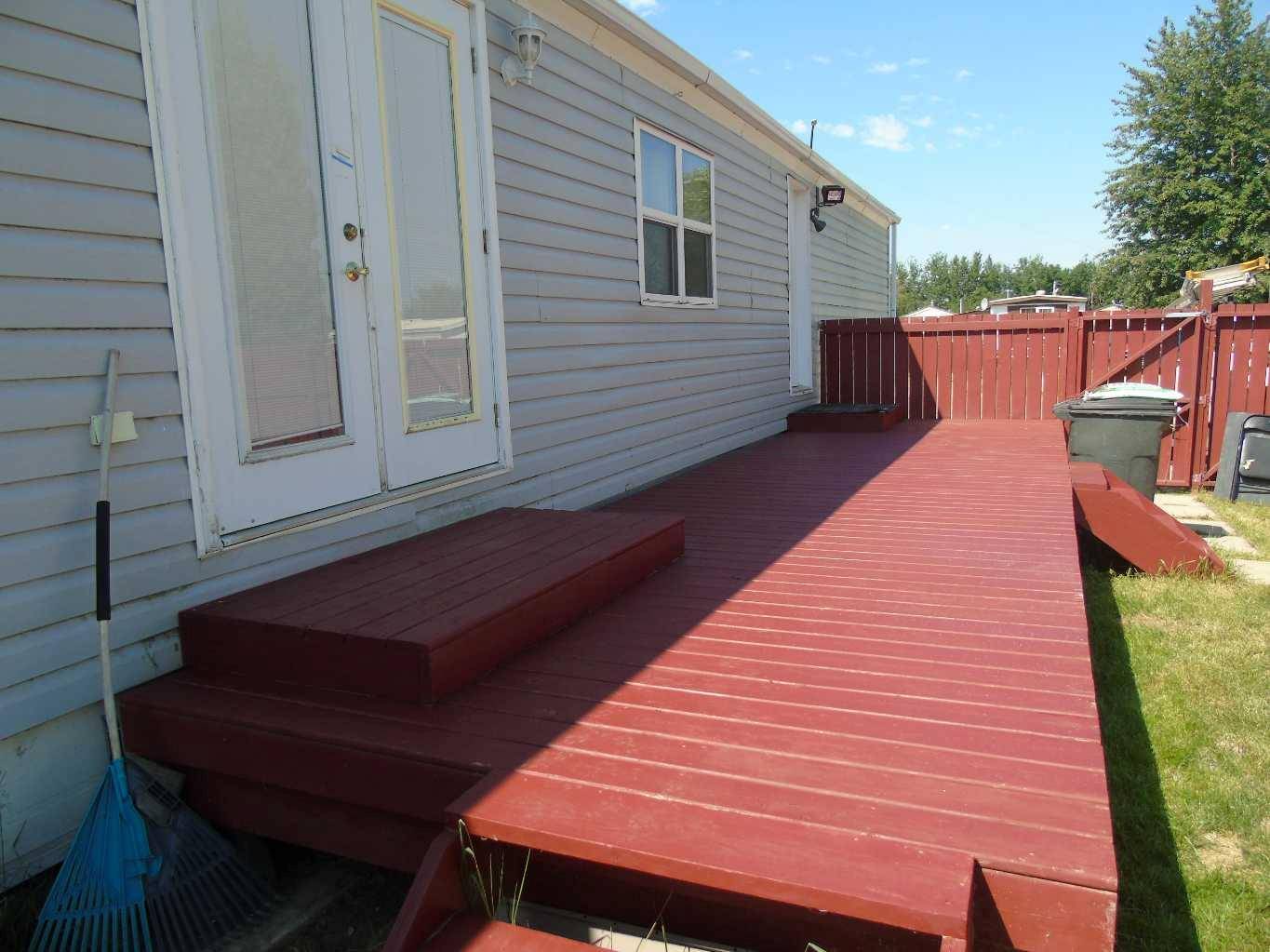 Slave Lake, AB T0G 2A4,812 6 AVE SW #26