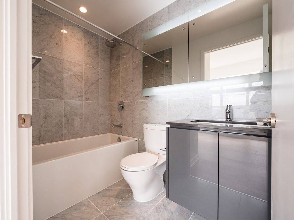 Toronto C15, ON M2K 0E3,115 Mcmahon DR #510