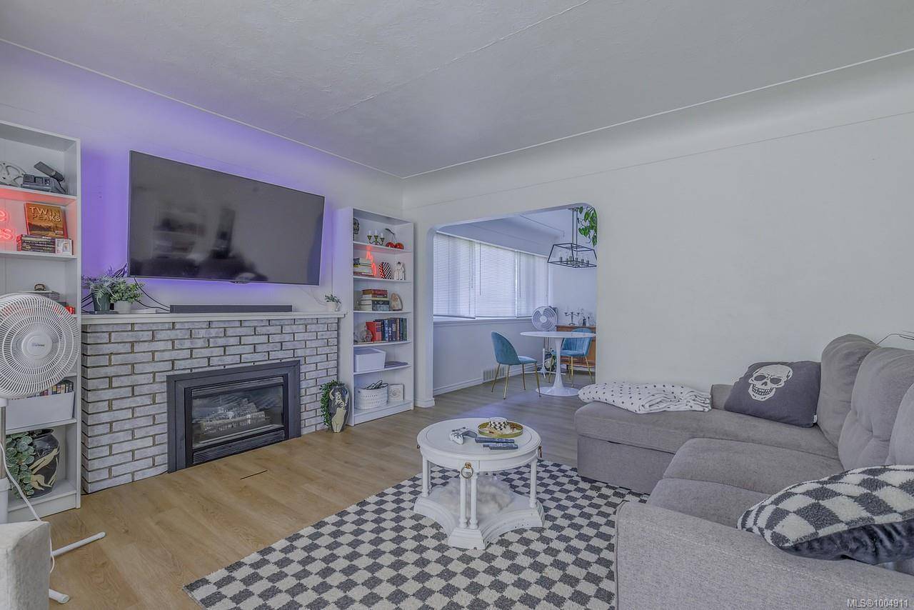 Nanaimo, BC V9S 4V5,1212 Waddington Rd
