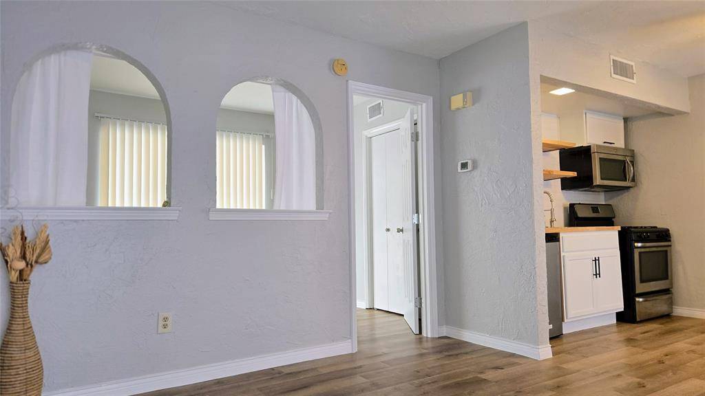 Dallas, TX 75248,15927 Stillwood Street #2093
