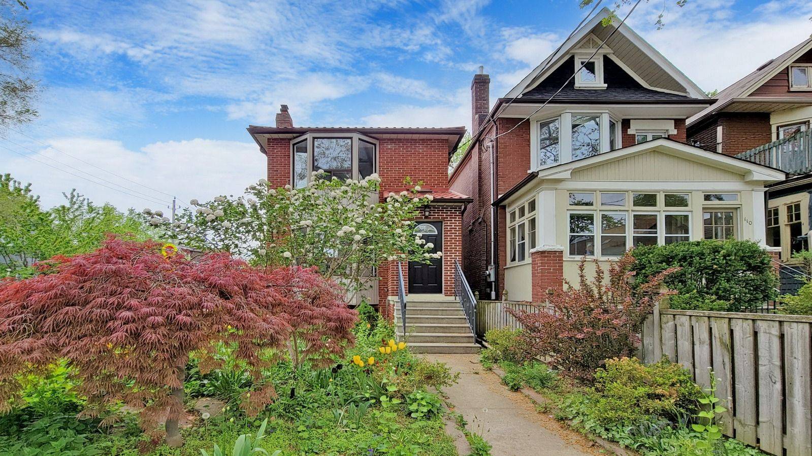Toronto E03, ON M4J 2Z7,108 Eaton AVE