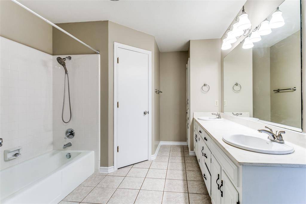 Grapevine, TX 76051,3055 Panhandle Drive