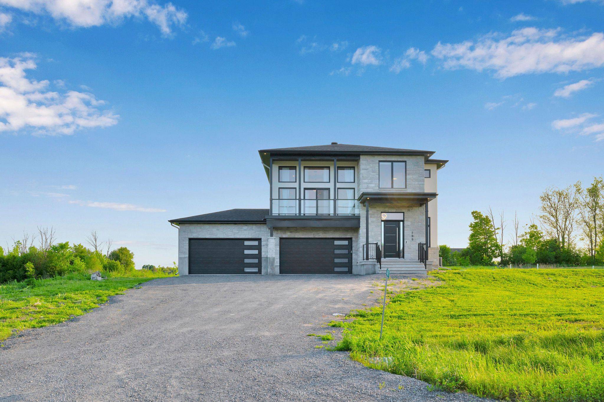 Stittsville - Munster - Richmond, ON K0A 1B0,400 Gaelic Glen RDG