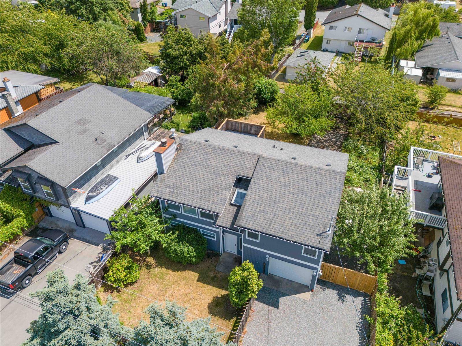 Nanaimo, BC V9R 3W2,646 Georgia Ave