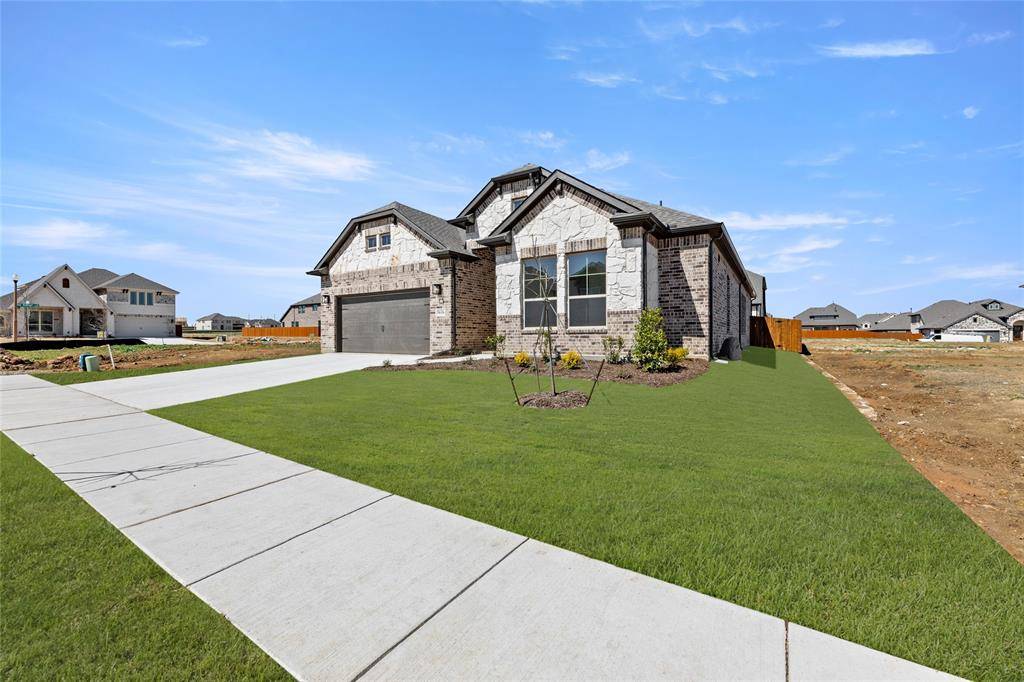 Denton, TX 76226,5616 Sweetwater Drive