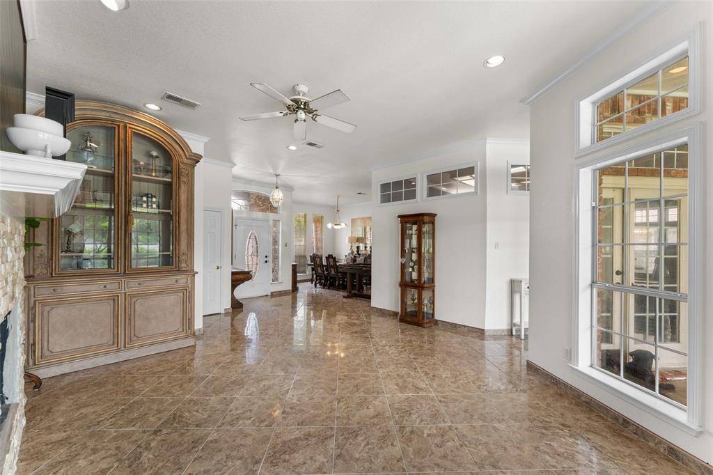Desoto, TX 75115,1436 Daventry Drive