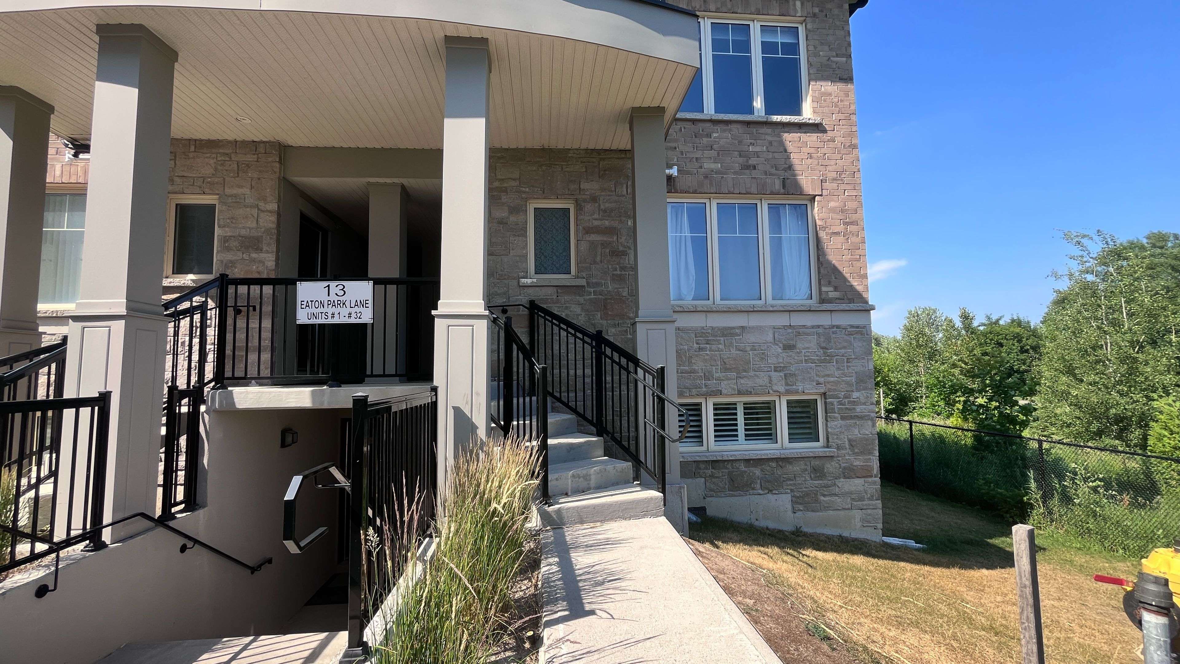 Toronto E05, ON M1W 0A5,13 EATON PARK LN #29