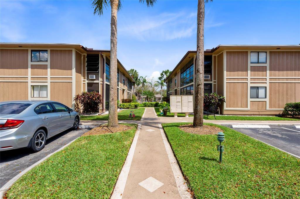 Tamarac, FL 33321,7729 Ashmont Cir #112