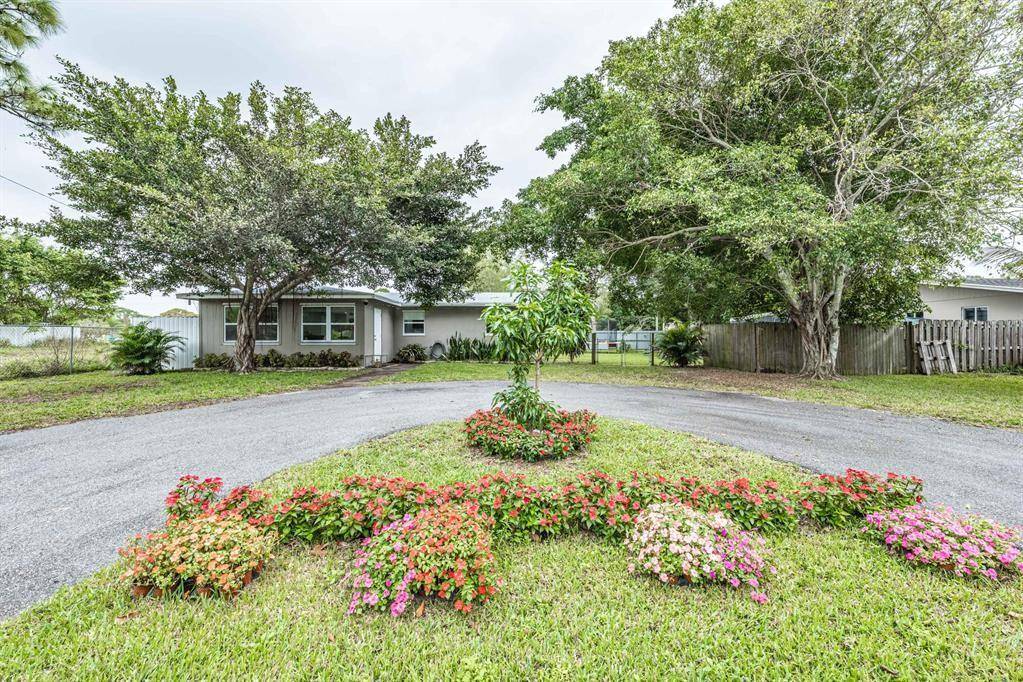 West Palm Beach, FL 33413,480 Caroline Ave