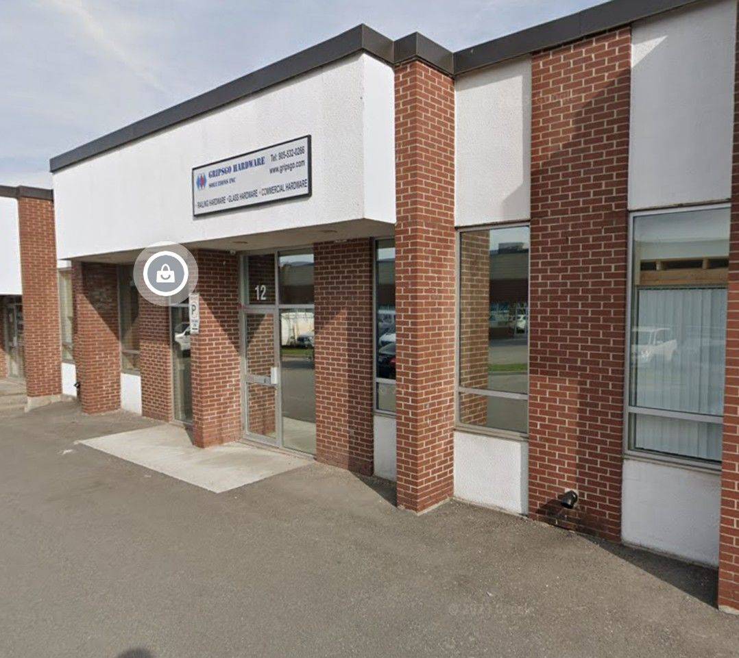 Vaughan, ON L4K 1H5,65 Bowes RD #12