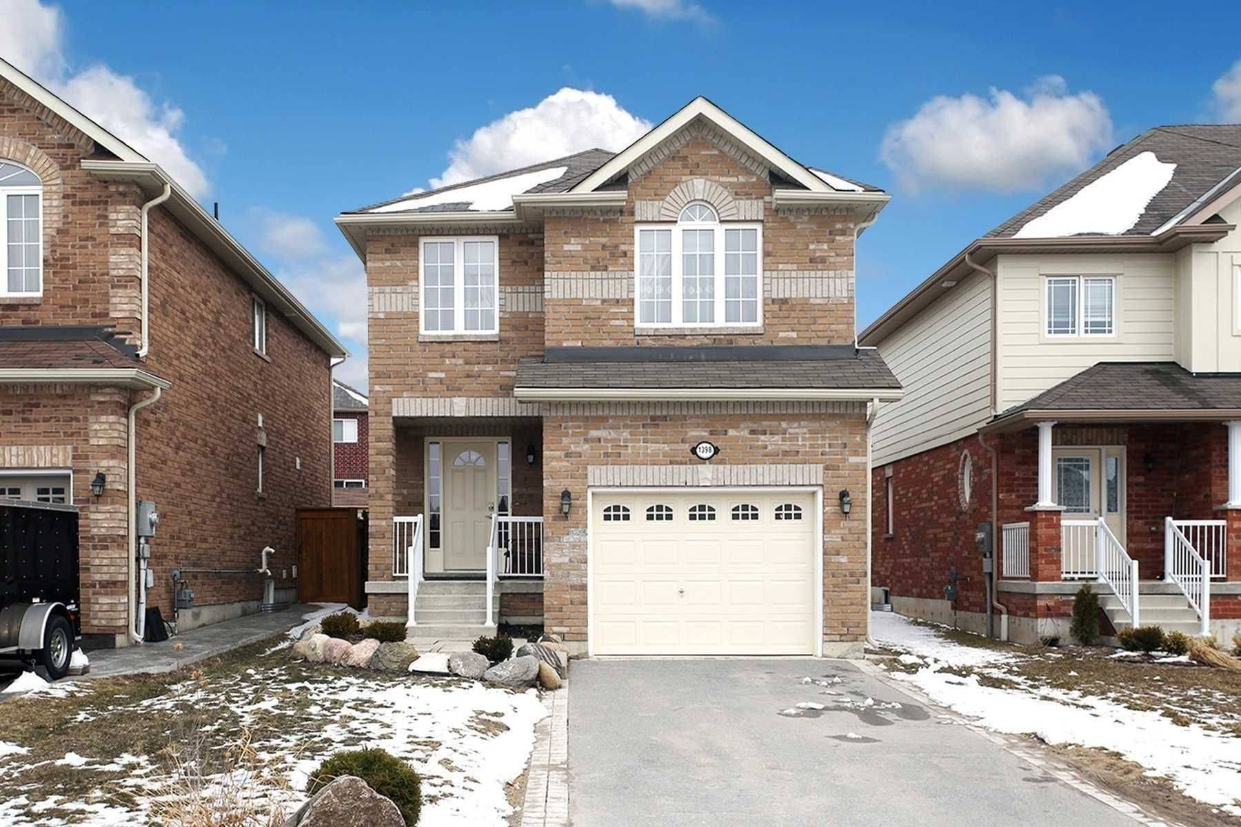 Innisfil, ON L9S 0H4,1398 Hunter ST