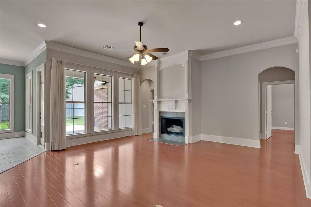 Shreveport, LA 71106,420 Hidden Oaks Circle