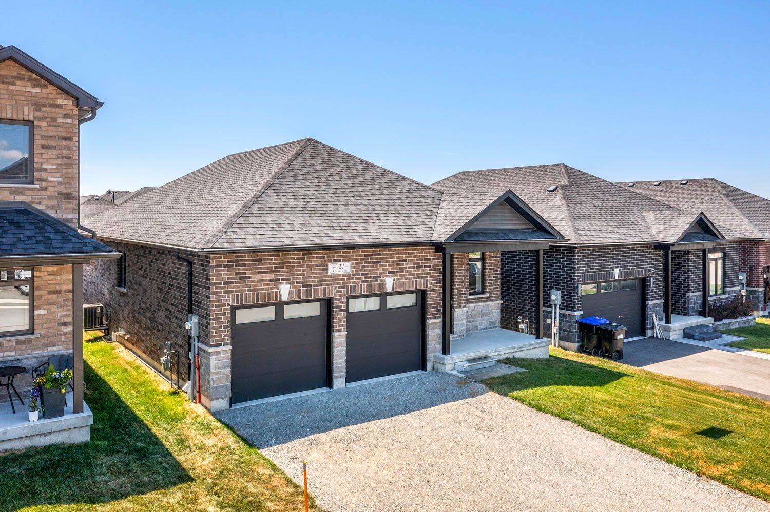 Springwater, ON L0L 1P0,127 Ritchie CRES