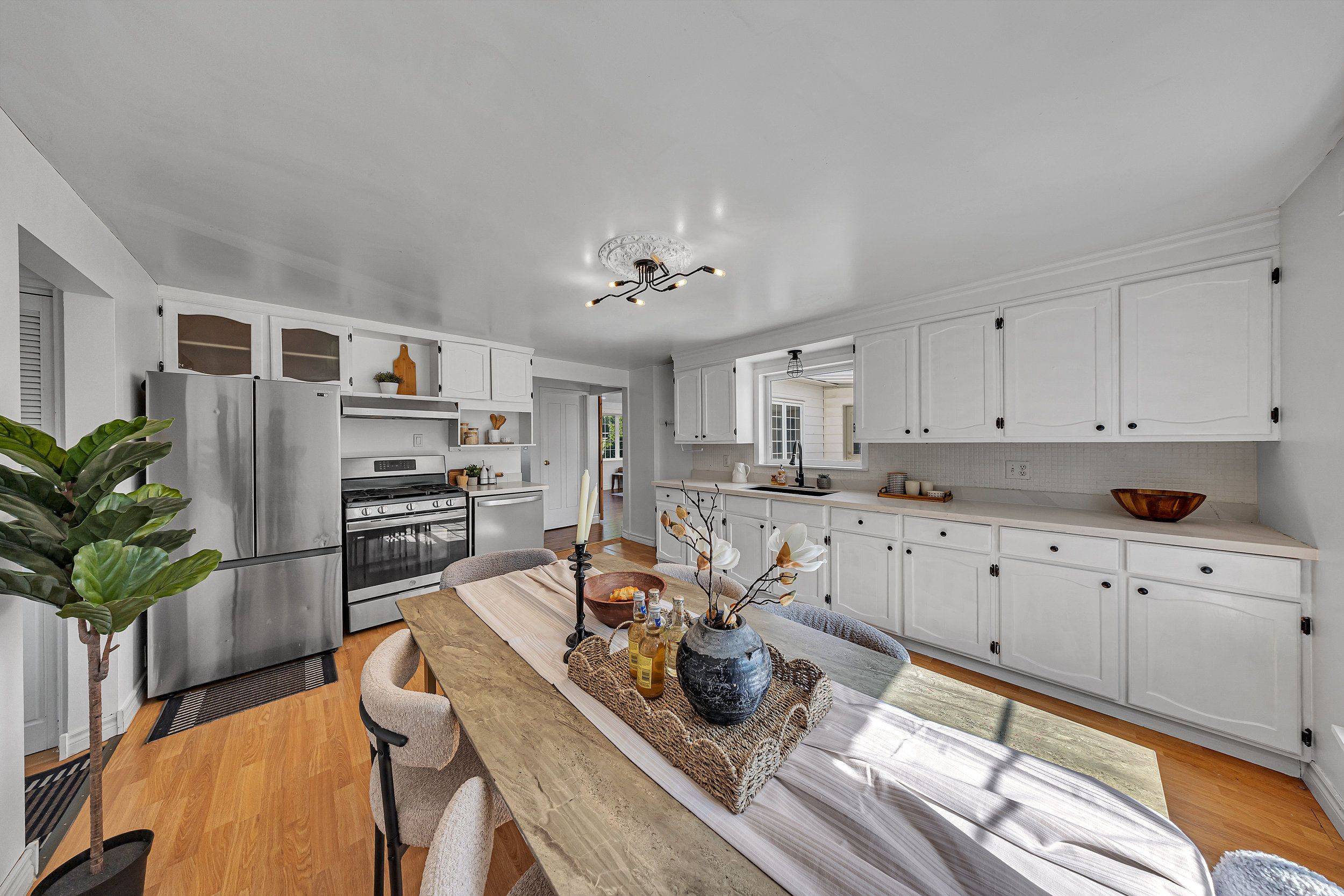 Whitby, ON L0B 1A0,9070 Ashburn RD