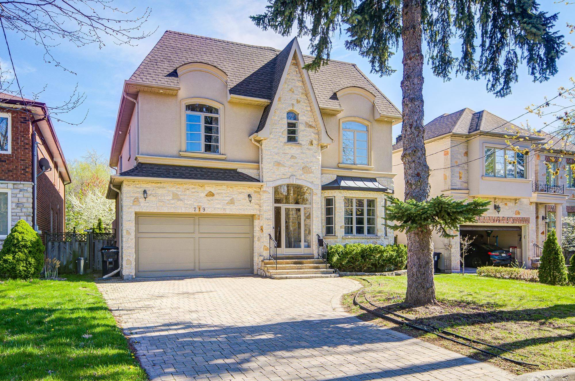 Toronto C14, ON M2N 3E2,219 Greenfield AVE