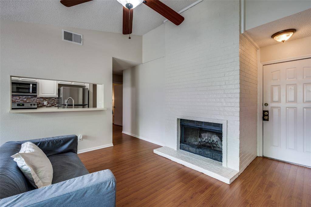 Arlington, TX 76011,1301 Memory Lane #4920