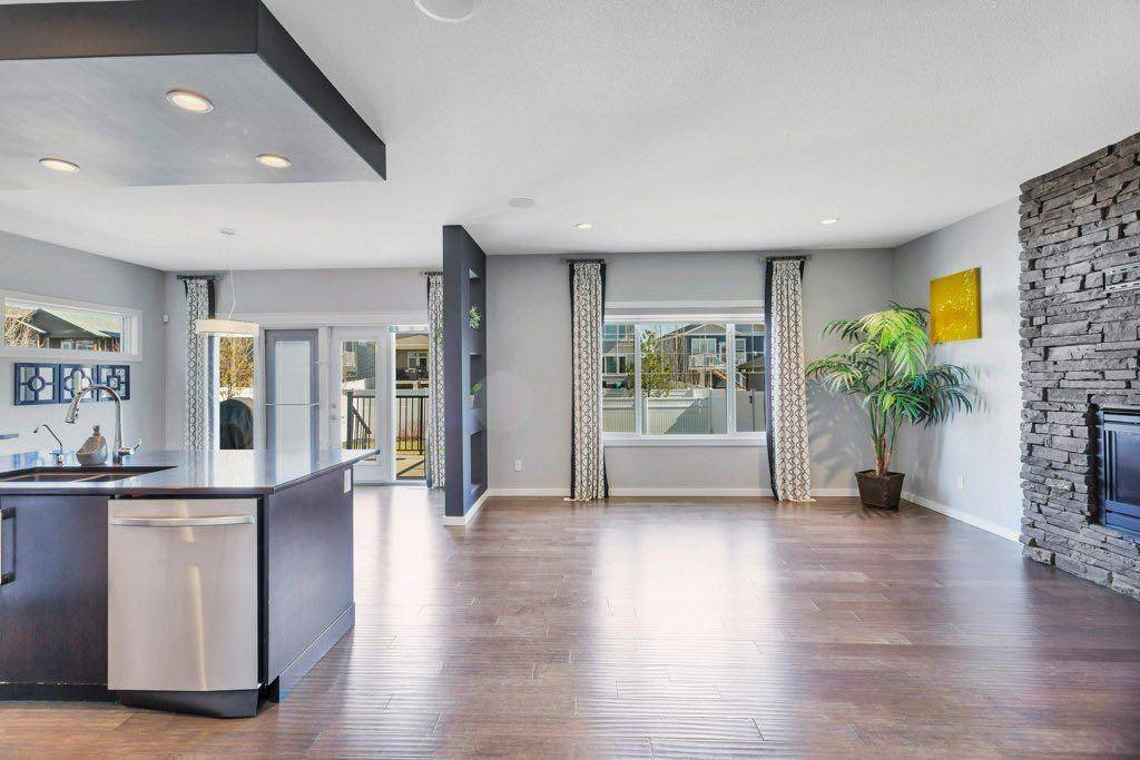 Red Deer, AB T4R 0R6,25 Lazaro Close