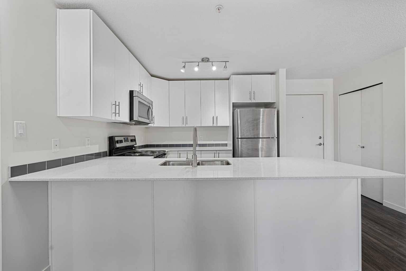 Calgary, AB T3N 0V2,181 Skyview Ranch MNR NE #4211