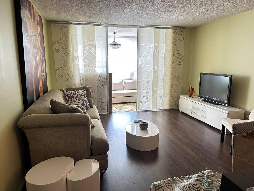 Lauderdale Lakes, FL 33313,2998 NW 48th Ter #327