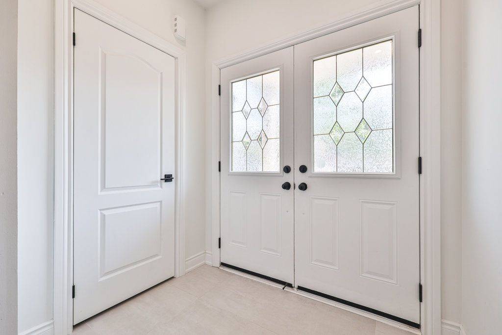 Vaughan, ON L4H 0T6,34 Manordale CRES