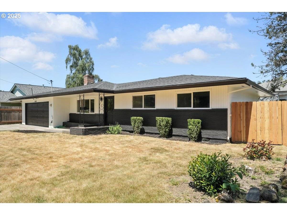 Newberg, OR 97132,1415 E 7TH ST