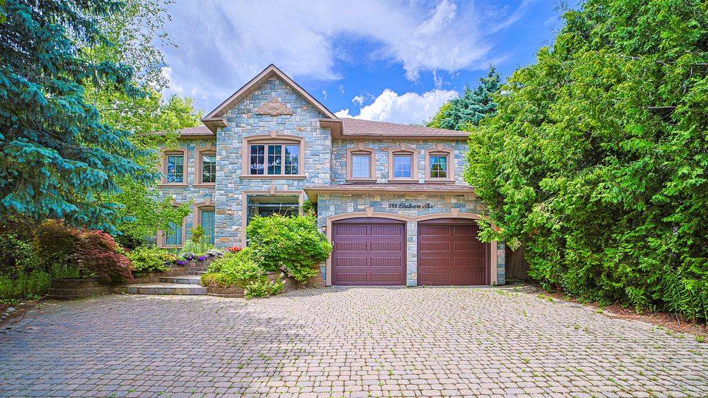 Richmond Hill, ON L4B 2S6,188 Strathearn AVE