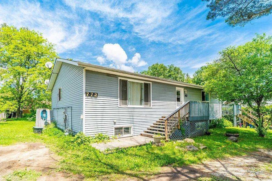 Innisfil, ON L9S 2E5,772 Happy Vale DR