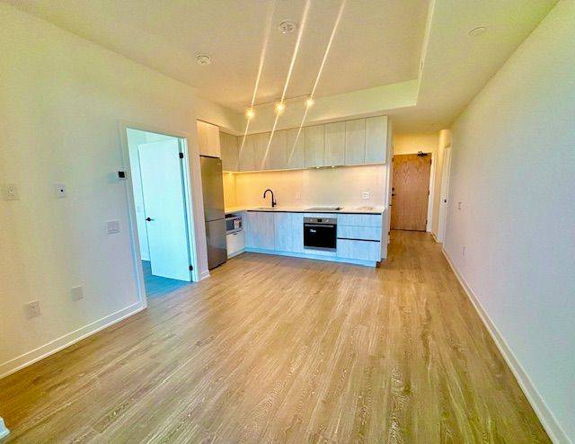 Mississauga, ON L5M 2V8,2495 Eglinton AVE W #1202