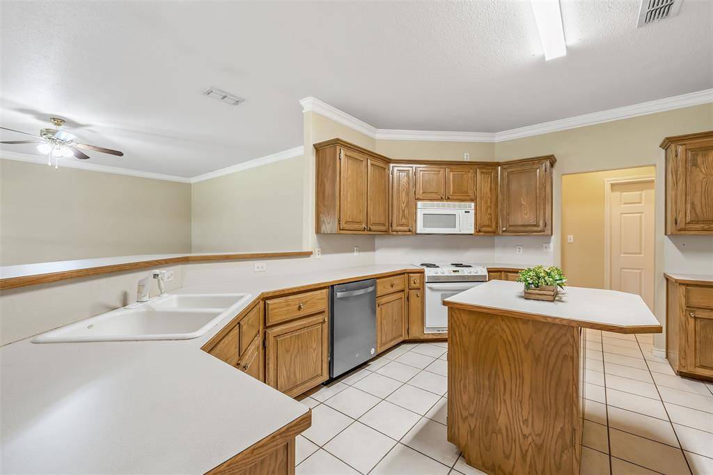 Van, TX 75790,420 Colorado Street