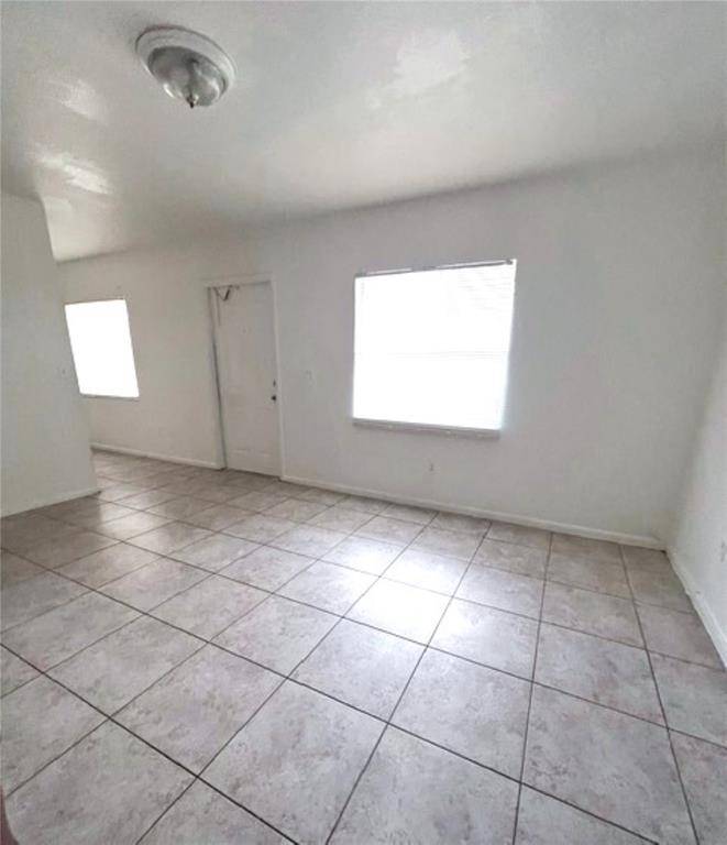 Lauderdale Lakes, FL 33309,4039 NW 31st Ave #3