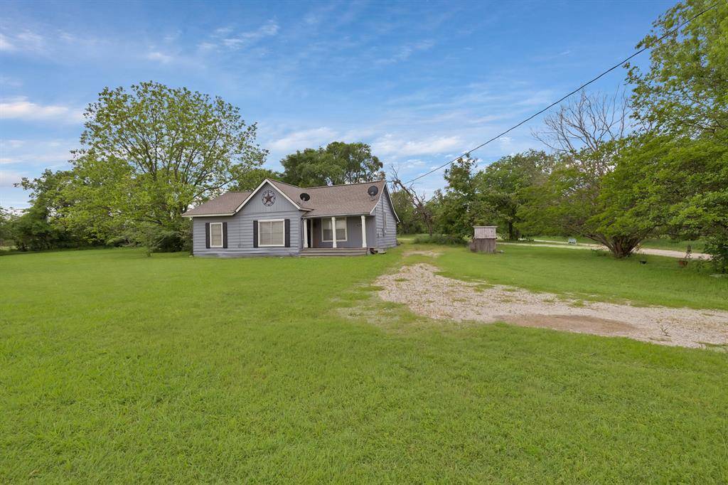 Corsicana, TX 75110,1402 SW County Road 1030 Road