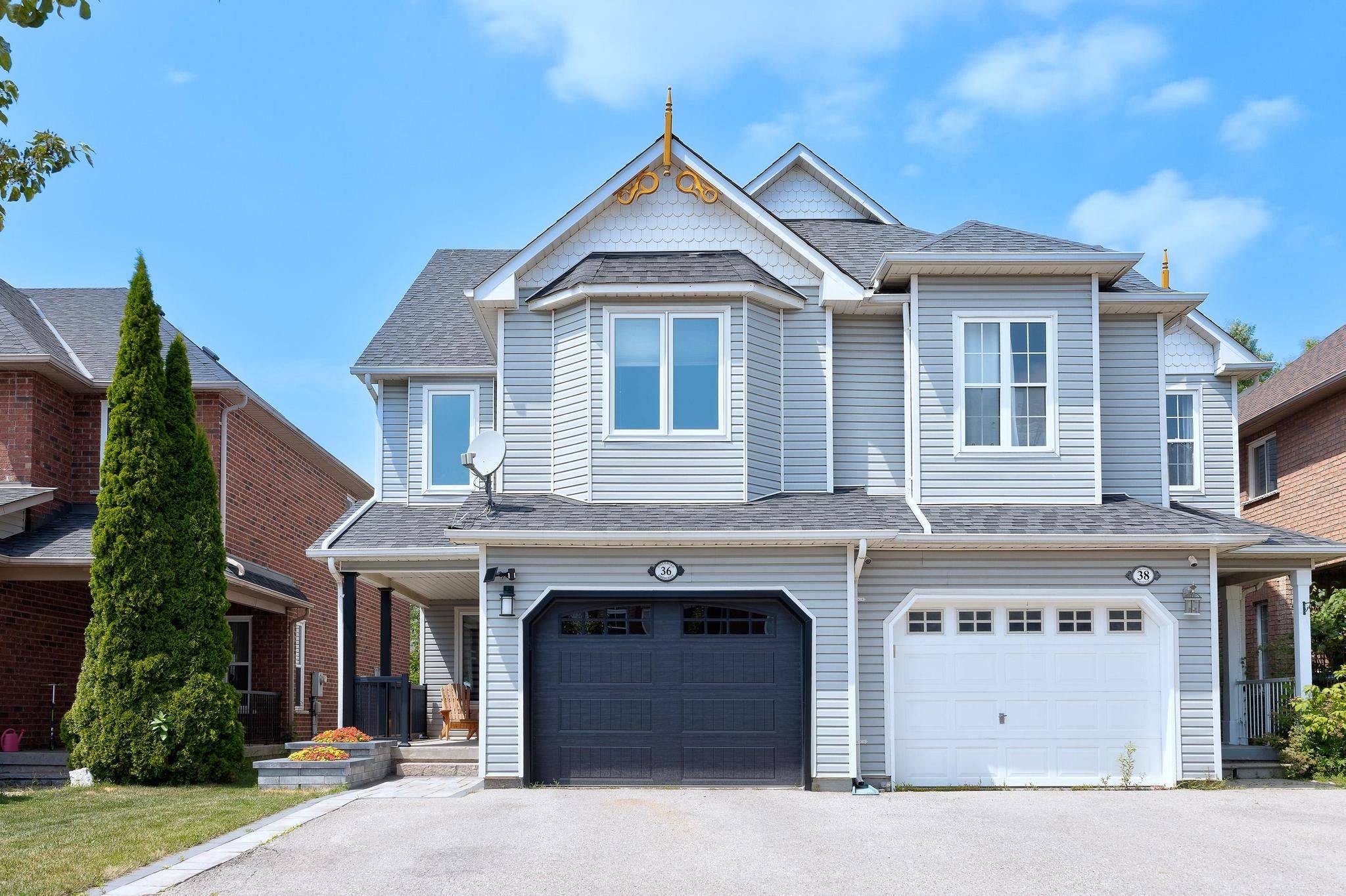 Richmond Hill, ON L4E 3W1,36 Colonial CRES