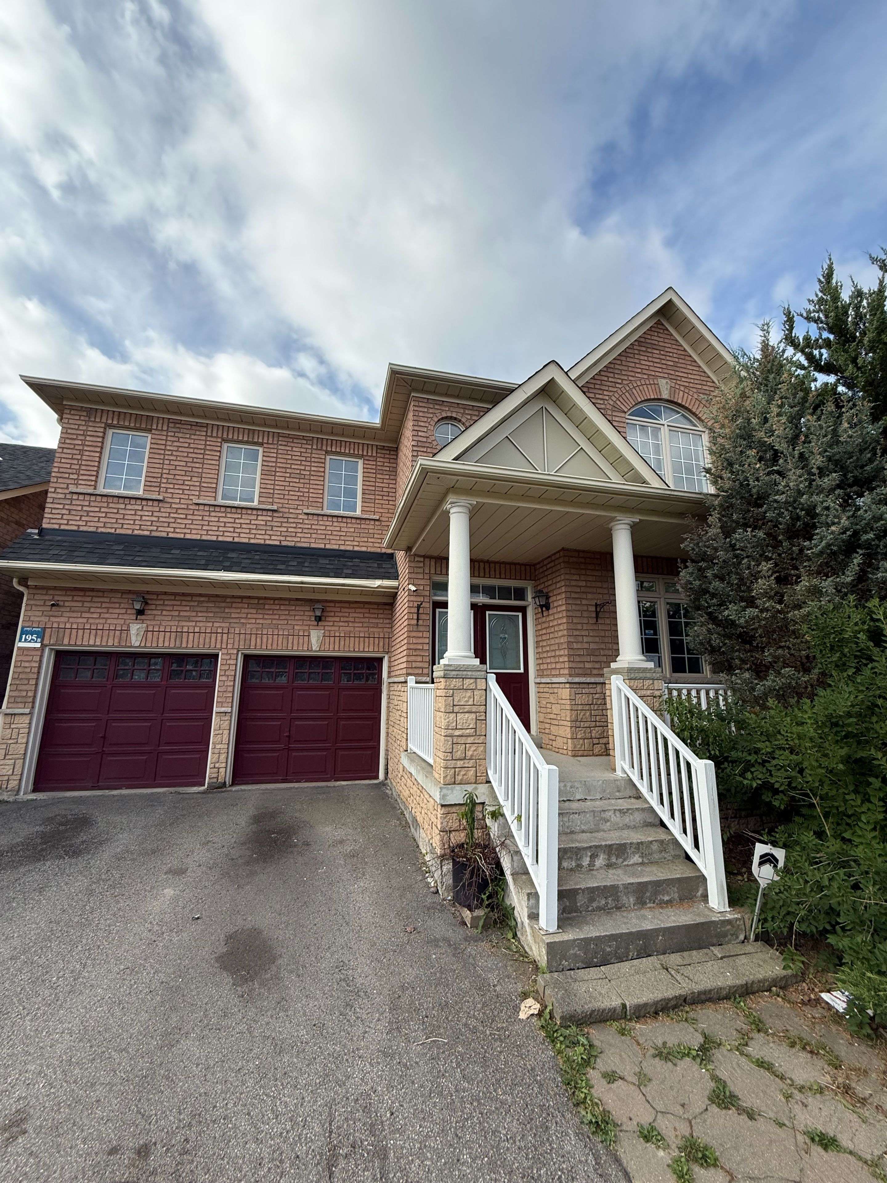 Markham, ON L6C 2Y7,59 Oakford DR
