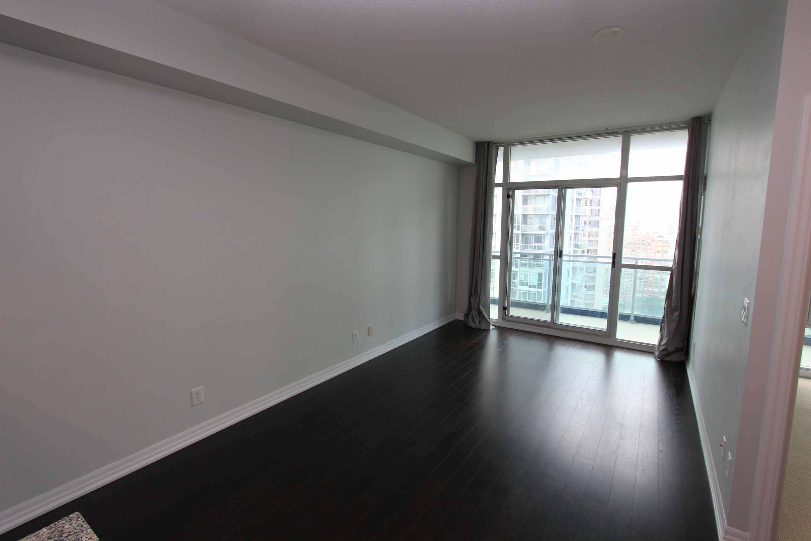 Mississauga, ON L5B 0E8,223 Webb DR #2408