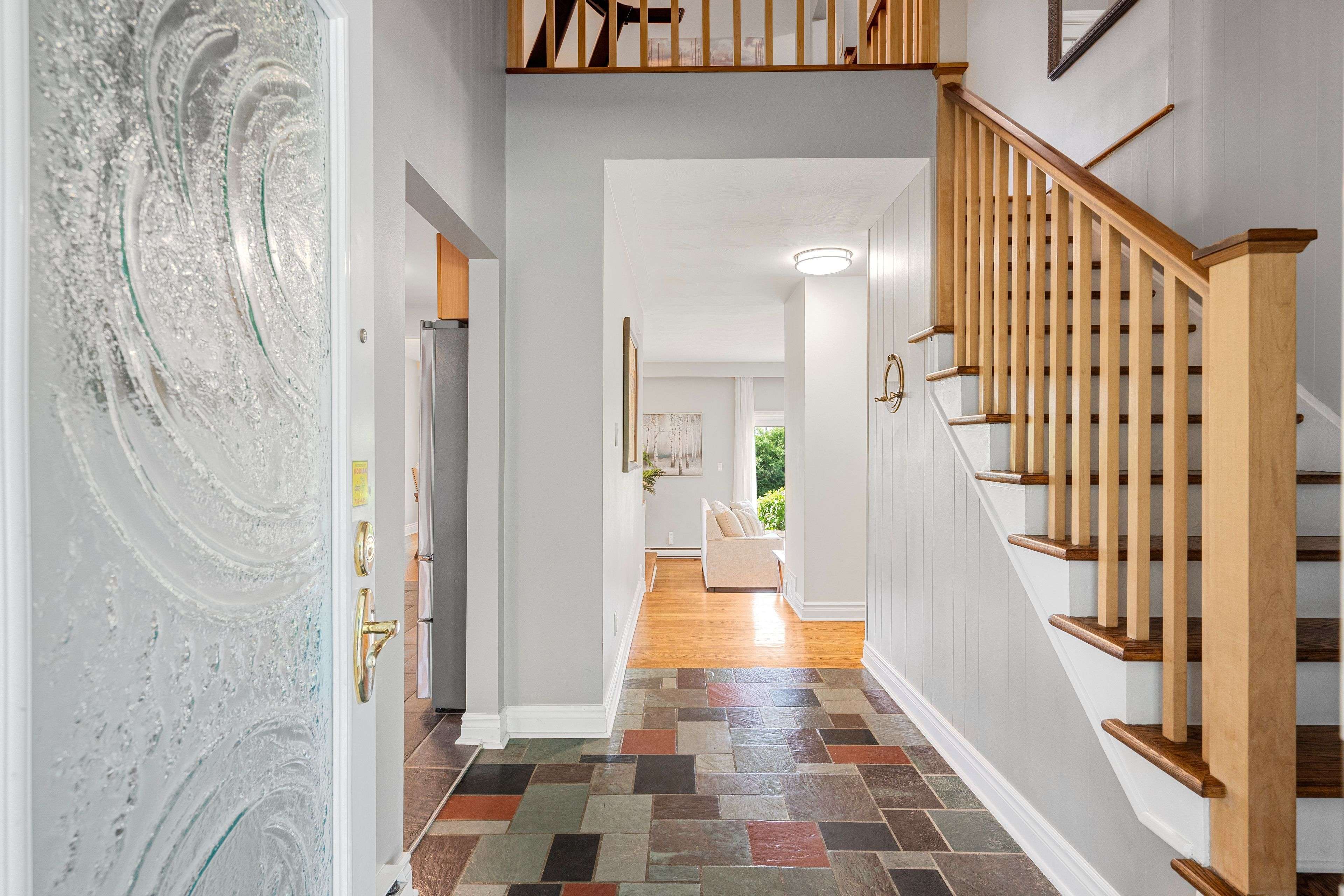 Country Place - Pineglen - Crestview And Area, ON K2E 5X7,37 PROMENADE AVE
