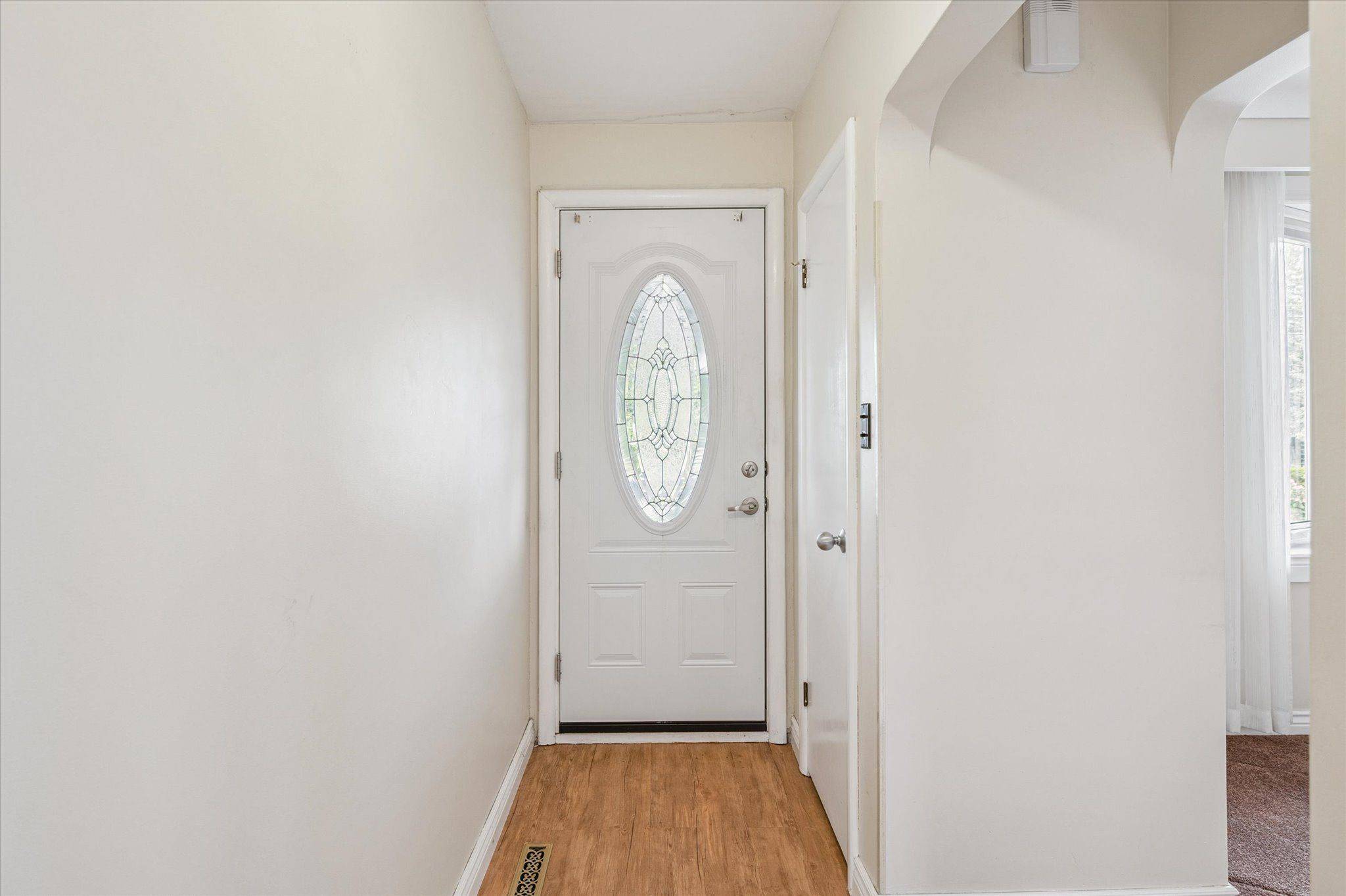 Hamilton, ON L8E 2J2,288 Margaret AVE