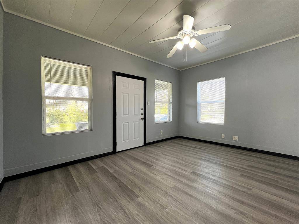 Sansom Park, TX 76114,5205 Calloway Street #A
