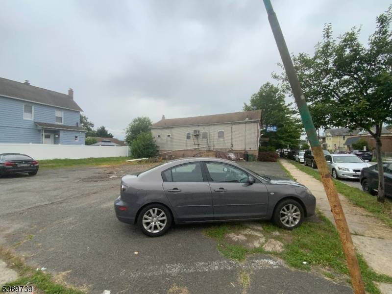 Linden City, NJ 07036,2114 Grier Ave