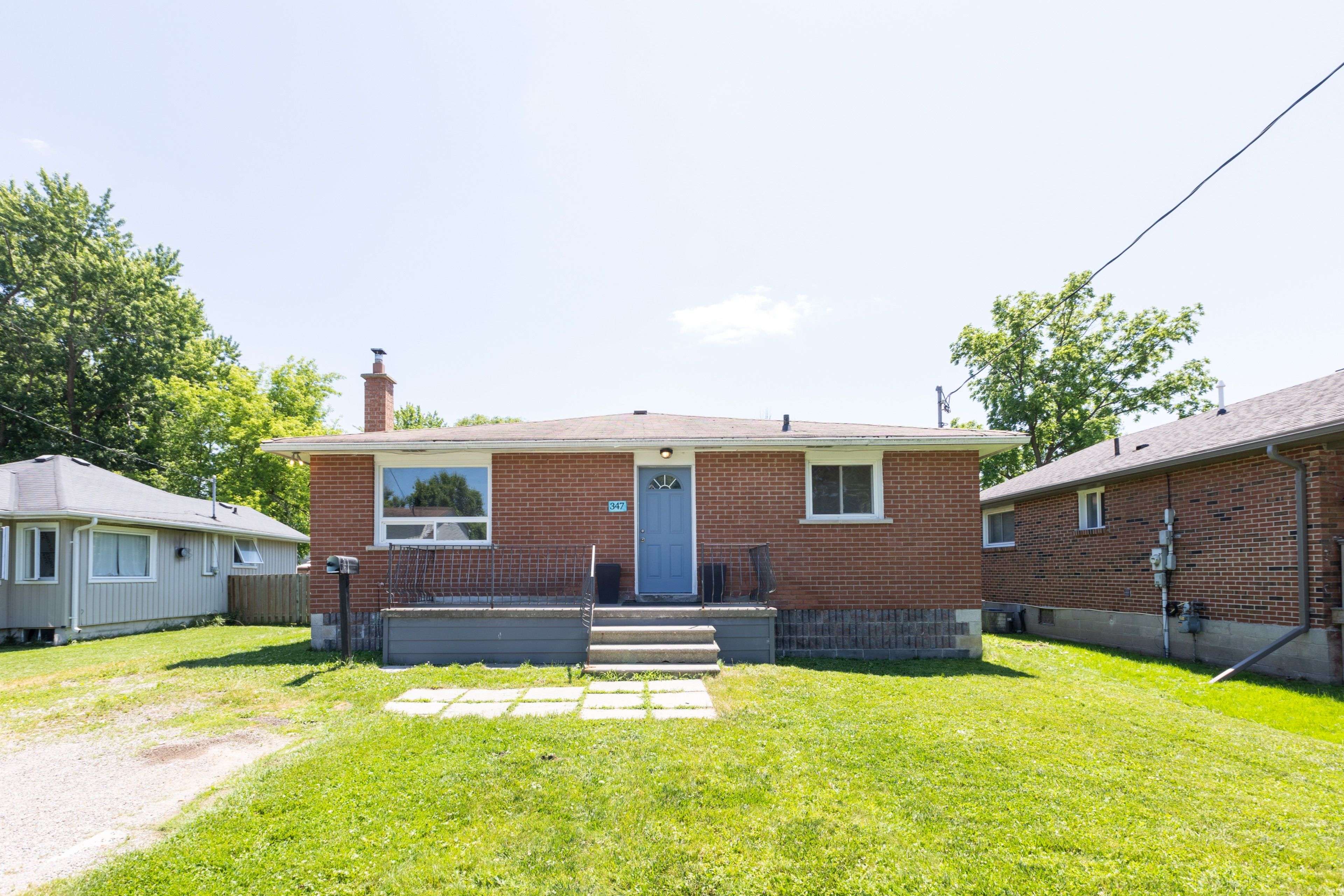 Georgina, ON L4P 3A2,347 Hollywood DR