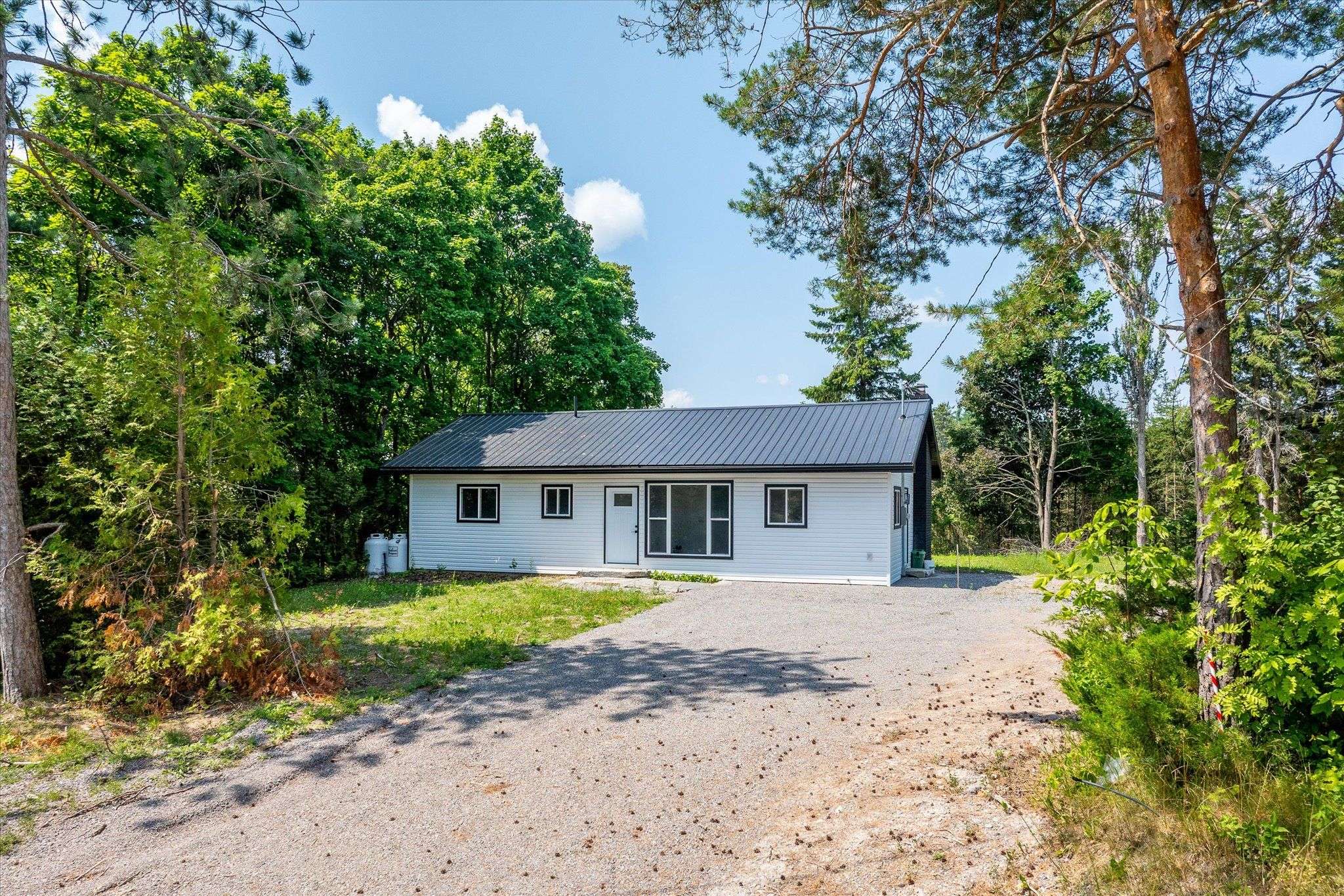Kawartha Lakes, ON K0M 1A0,100 Reid ST