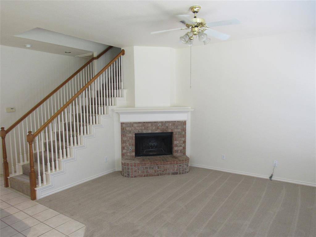 Lewisville, TX 75077,1689 SPARROW Court
