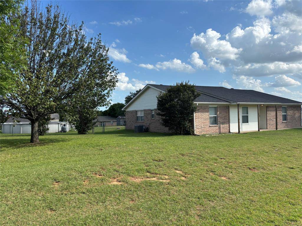 Granbury, TX 76049,4052 Country Meadows Circle