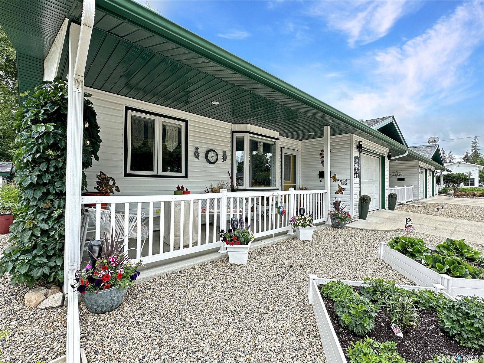 Indian Head, SK S0G 2K0,704 Eden STREET