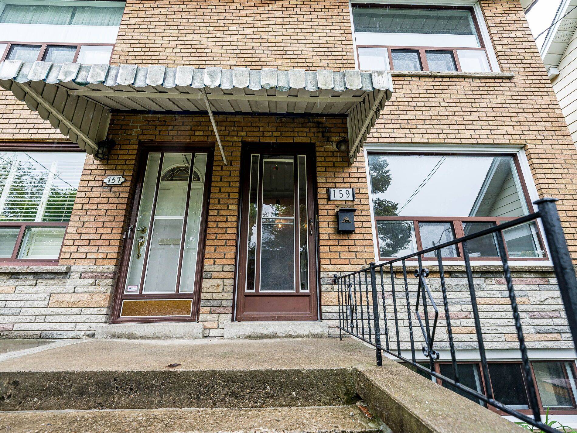 Toronto W03, ON M6E 1K4,159 Hope ST