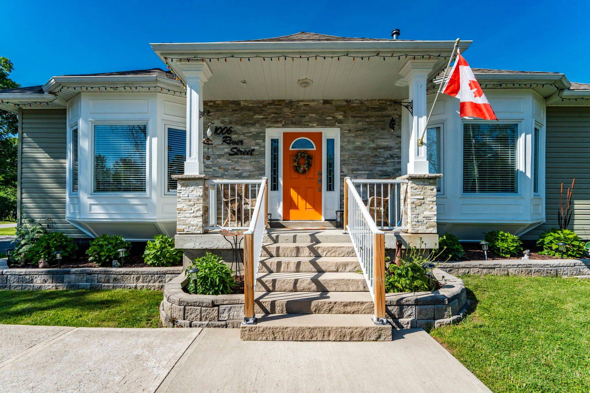 Muskoka Lakes, ON P0C 1A0,1006 River ST