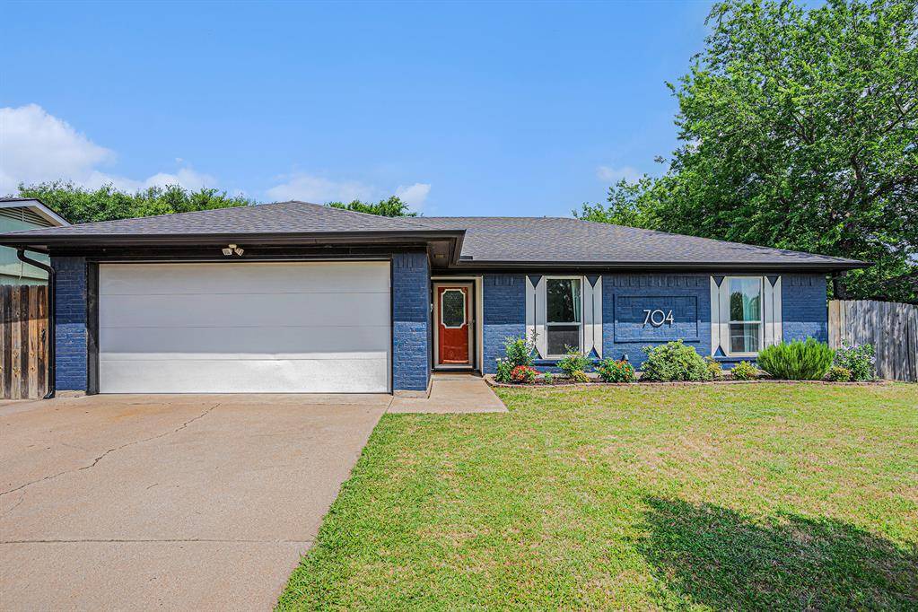 Burleson, TX 76028,704 Vaughn Drive