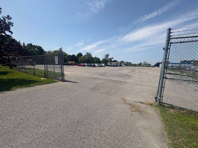 Whitby, ON L1N 8H3,0 Burns ST