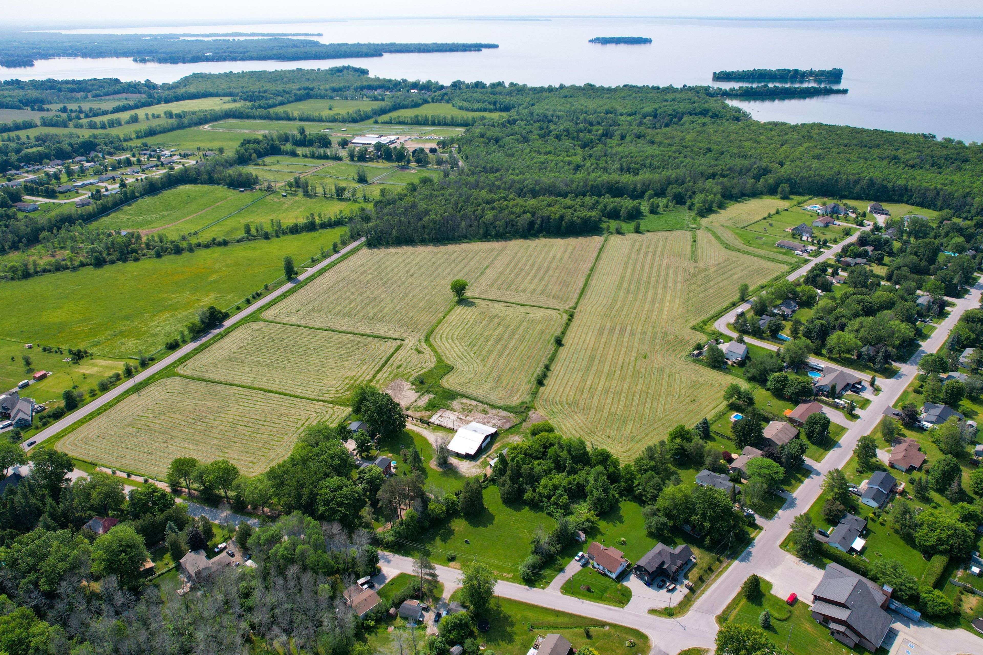 Ramara, ON L3V 0K8,51 Balsam RD