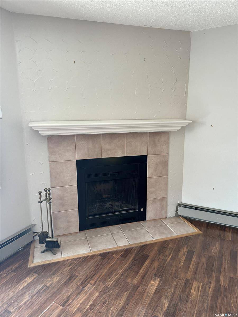 Regina, SK S4V 1N9,2406 HESELTINE ROAD #517