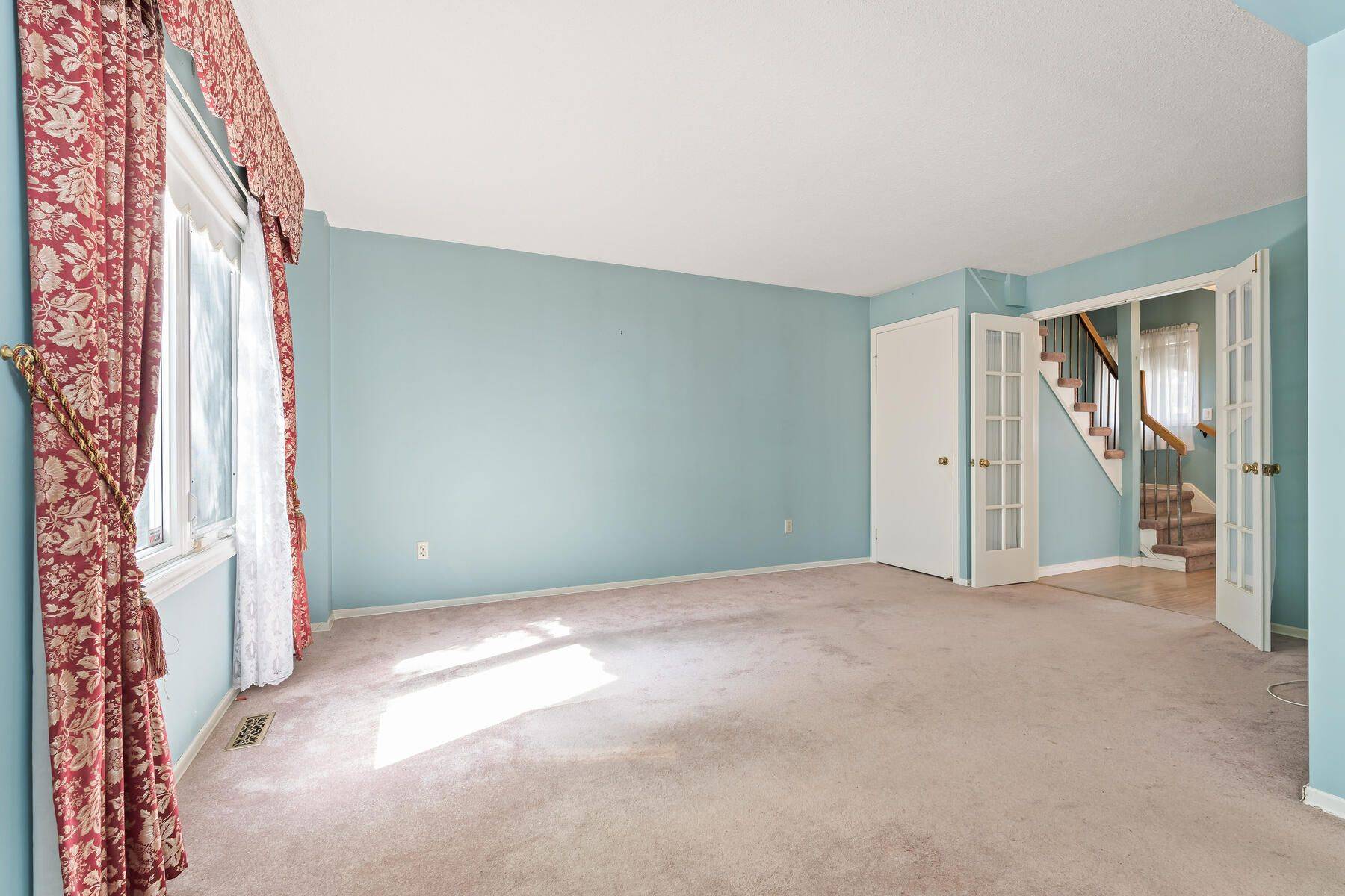Brampton, ON L6X 2V5,5 Greenleaf CRES